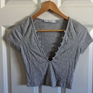 Deep V, ribbed, heather gray crop top